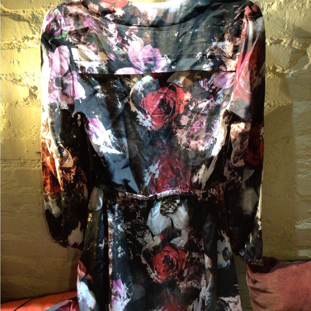 NEW! tvlho  Long Sleeve Dress - Picture 5 of 7